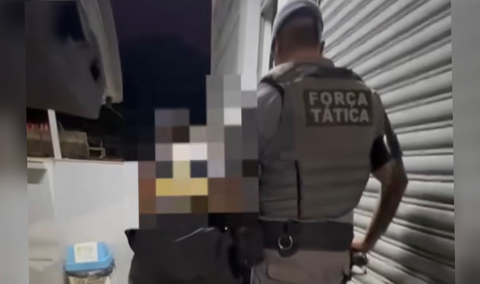 Homem com antecedentes por roubo é preso por tráfico em Várzea Paulista