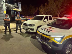 Carro furtado em Minas Gerais é recuperado na Rodovia Dom Pedro I, em Atibaia