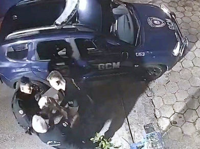 GCM de Atibaia presta socorro e ajuda a salvar bebê de 11 dias que havia se engasgado
