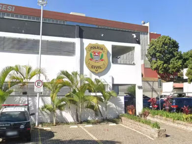 Caminhoneiro é preso após dirigir embriagado e percorrer 2 km na contramão na Rodovia dos Bandeirantes