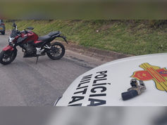 Homem armado é preso após roubo a motociclista na Rodovia Dom Pedro I
