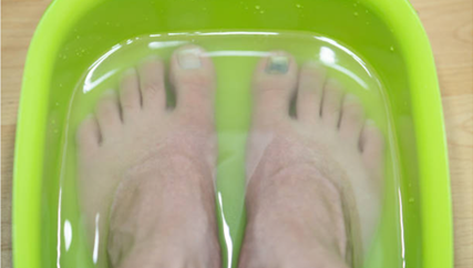 Summer cooling_feet.png