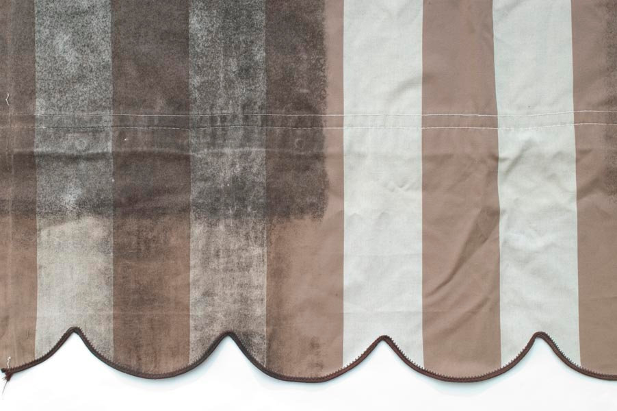 5 Quick Tips To Clean Sunbrella Fabric Like A Pro