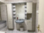 Großes Badezimmer