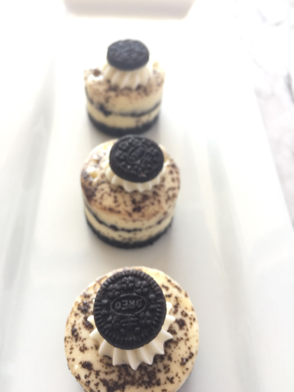 Thumbnail: Cookies & Cream - Mini (1ct)