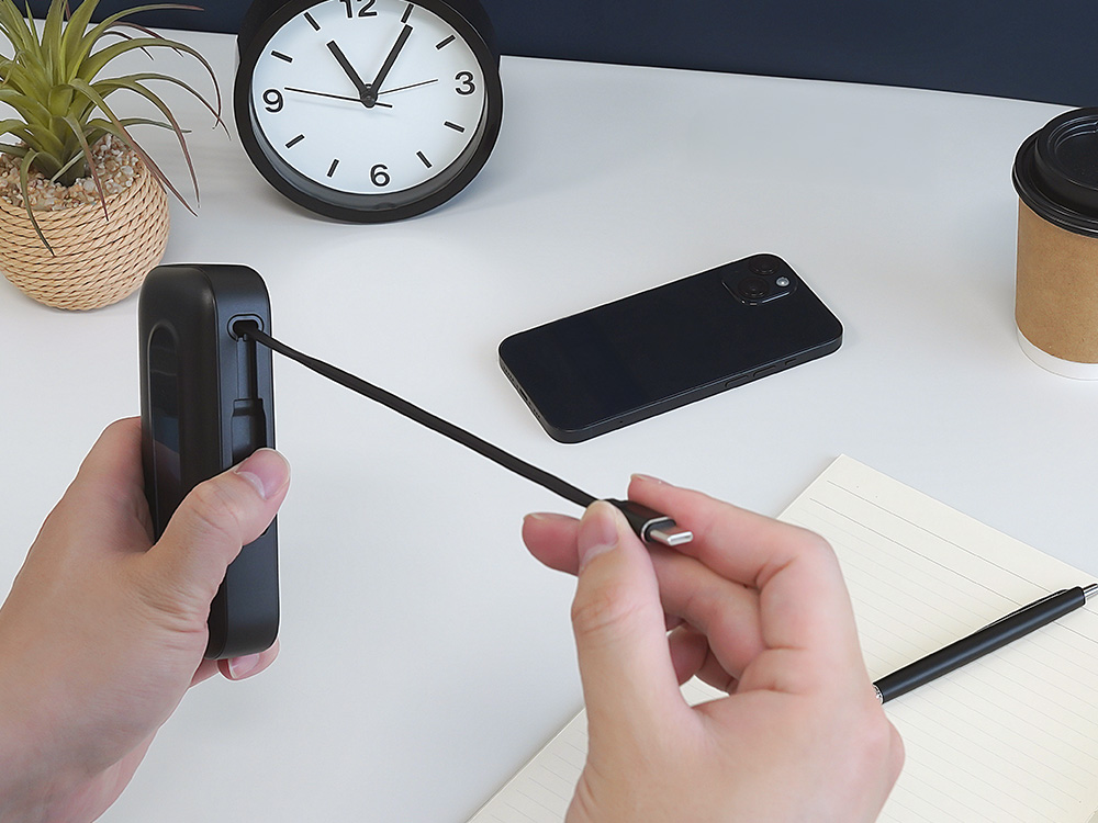 10,000mAh スリムモデル