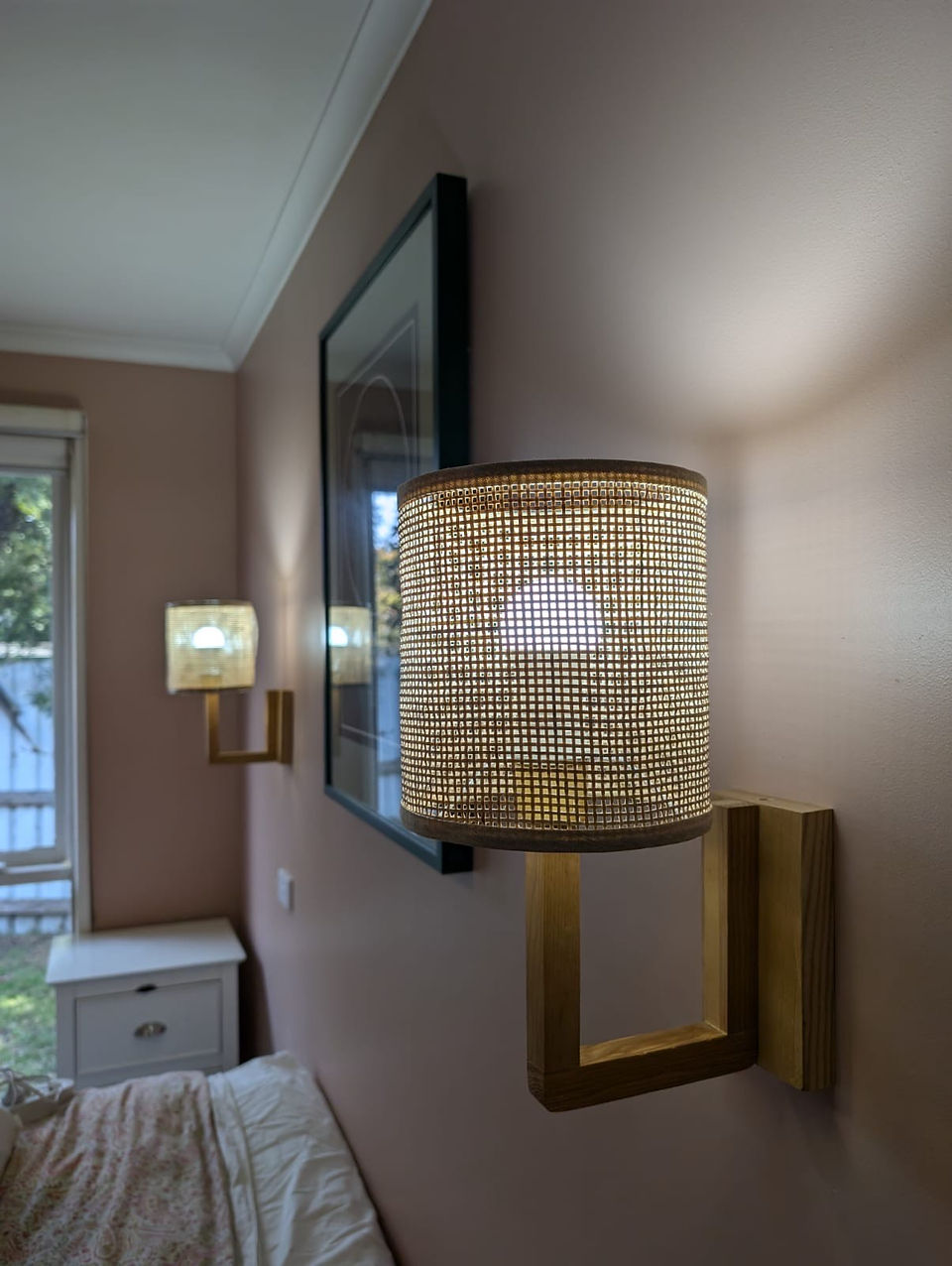 Bedroom wall lights 
