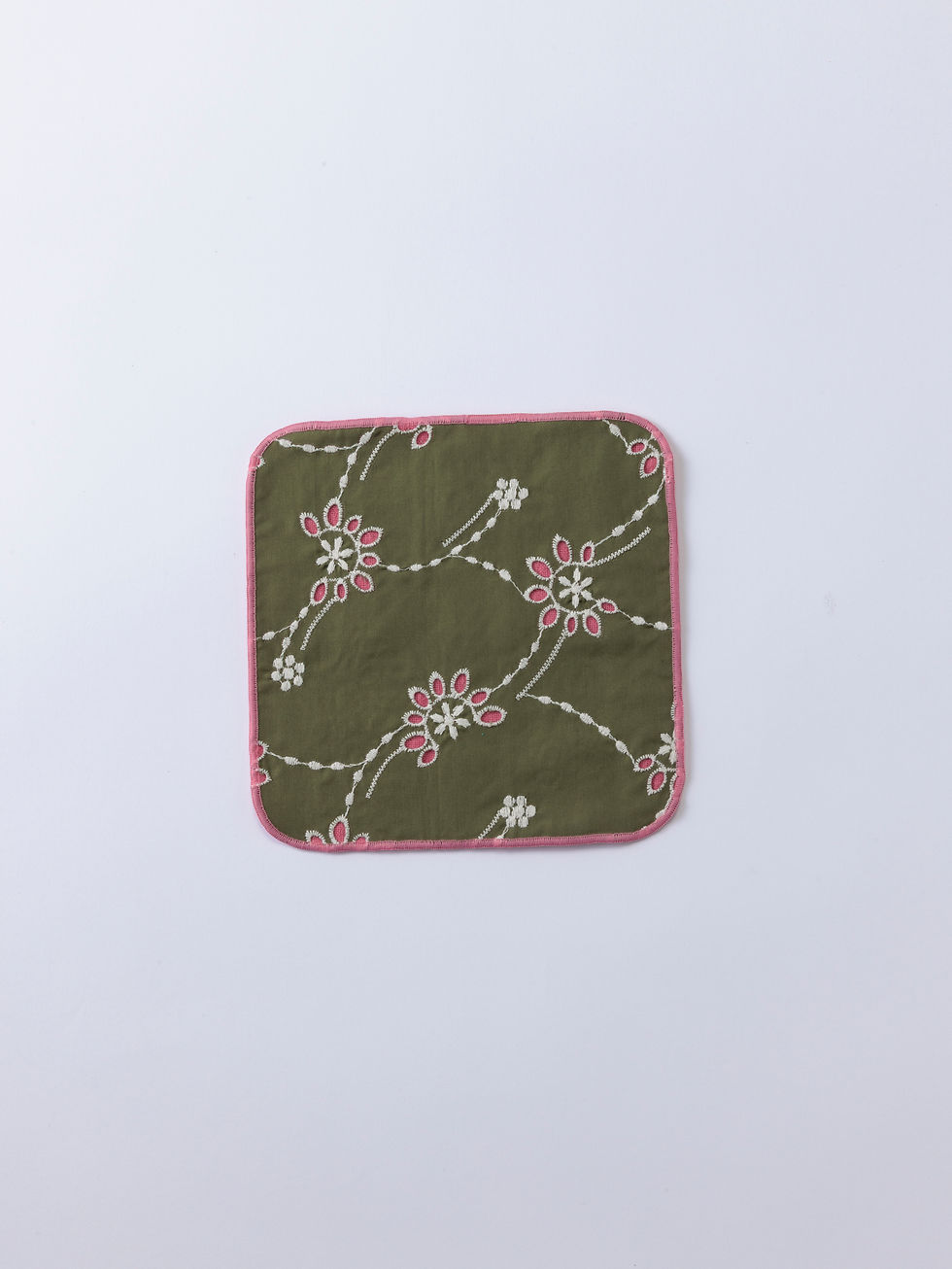 大人の刺繍ミニハンカチ(ペタルフラワー)_カーキ(L-250904KK)