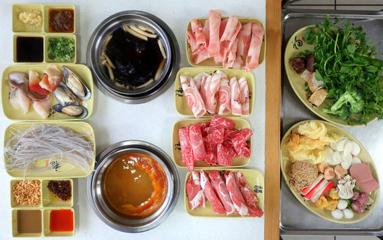 Restaurant Review: 97 Hot Pot