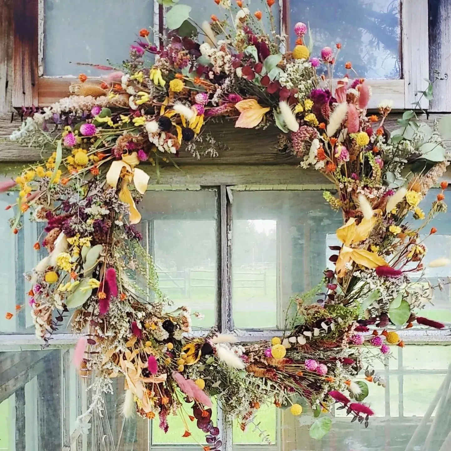 Burlap Wire Form Dried Wreath