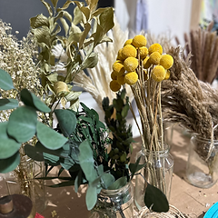Fall Decor Wreath Making at Studio Mooi