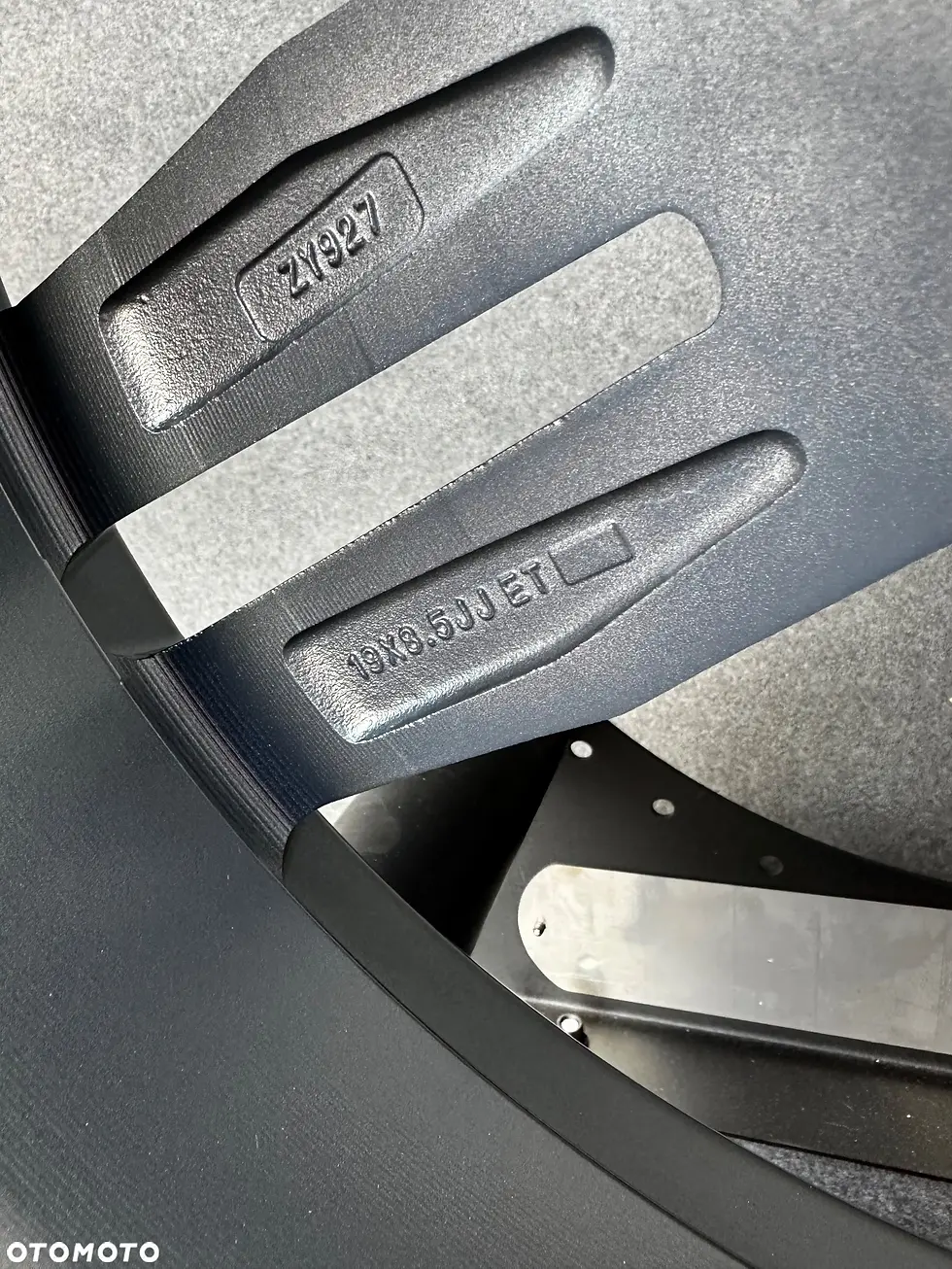 Miniatura: NOWE Felgi do BMW 19" 5x120  Grafitowe Polerowany front