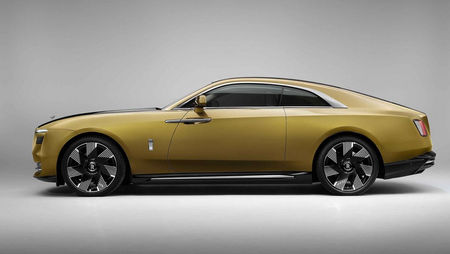 Rolls-Royce Spectre : Un Virage Électrique pour l'Emblématique Marque de Luxe