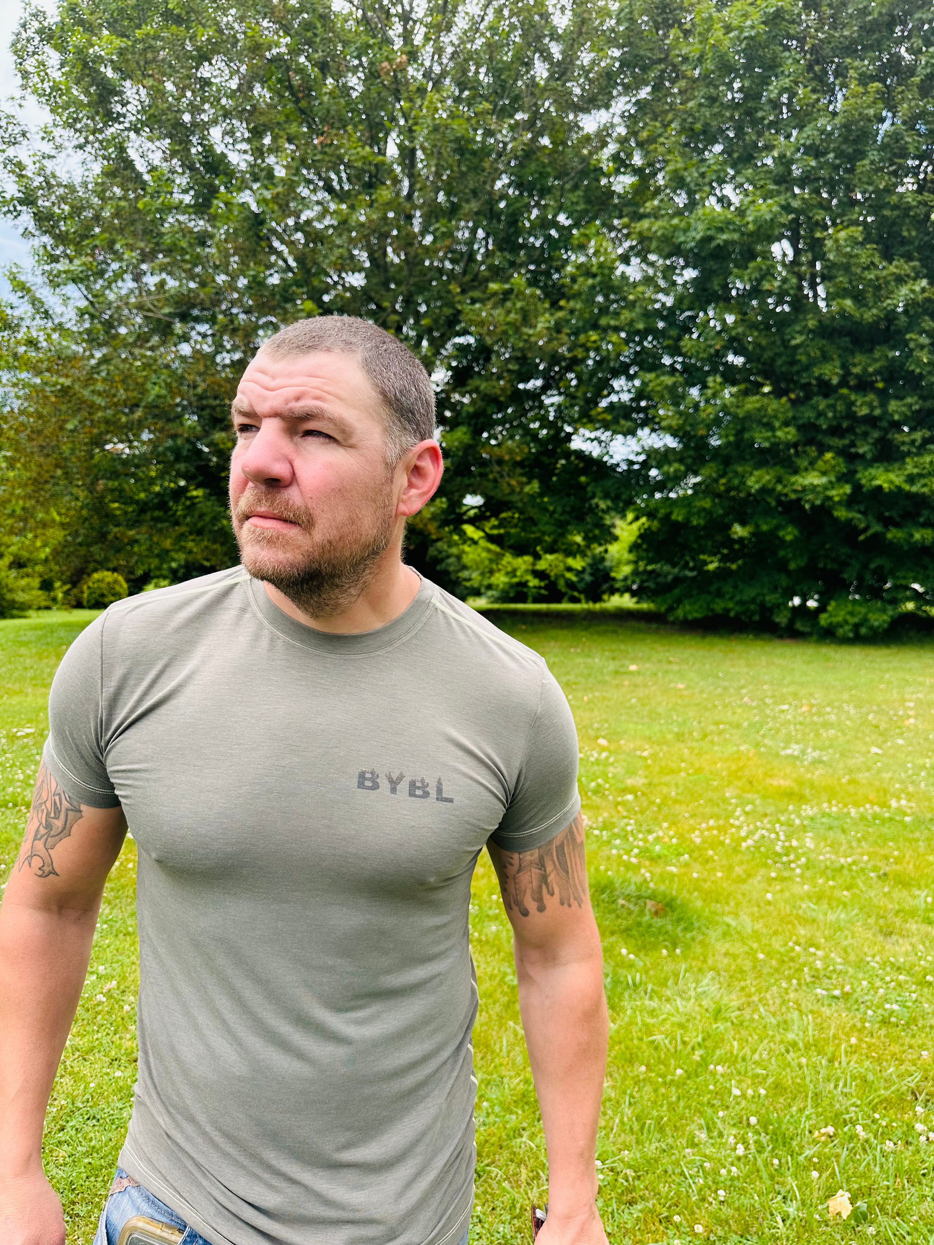 FOUNDER SERIES MEN'S PREMIUM PERFORMANCE SHIRT - OLIVE GREEN