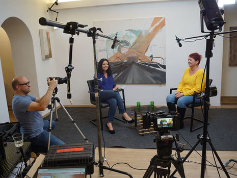 Sandra Nuspl beim Dreh der neuen Staffeln zu Lebens.Welt - Lebens.Job