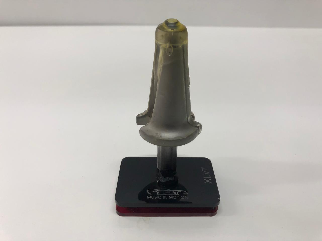Maxi Cone