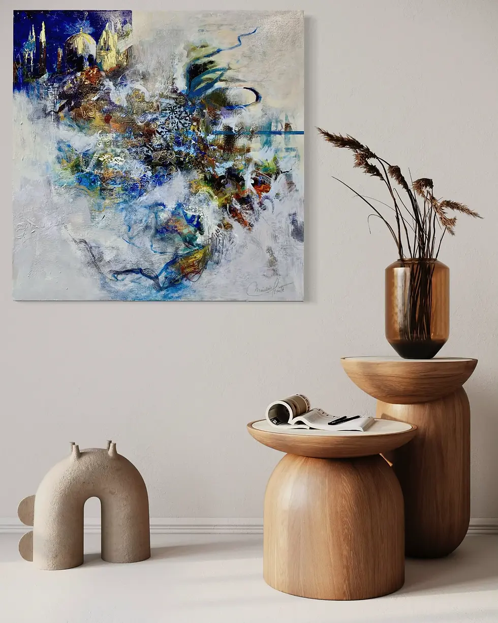 Peinture abstraite Ensorcelante avec accents dorés dans décor minimaliste