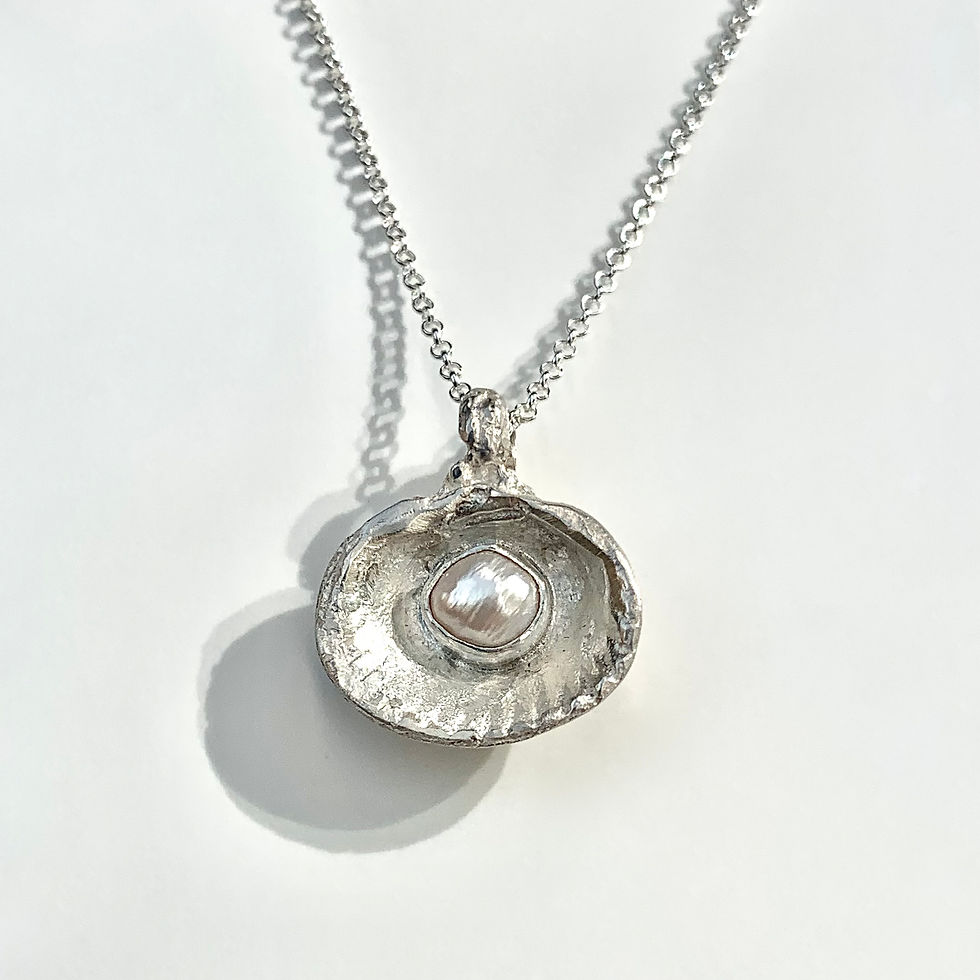 Thumbnail: Freshwater Pearl Shell Pendant