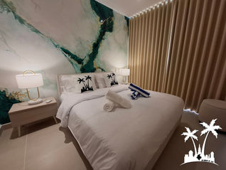 Alojamiento de Lujo - Baia Kristal - Habitación con Luz Tenue