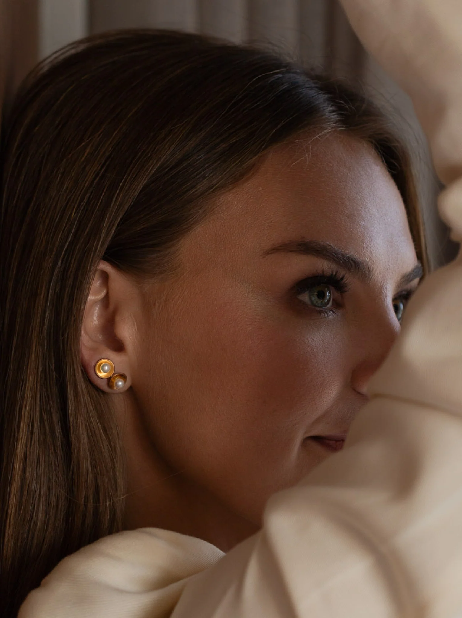 Emma Pearl Dish Studs