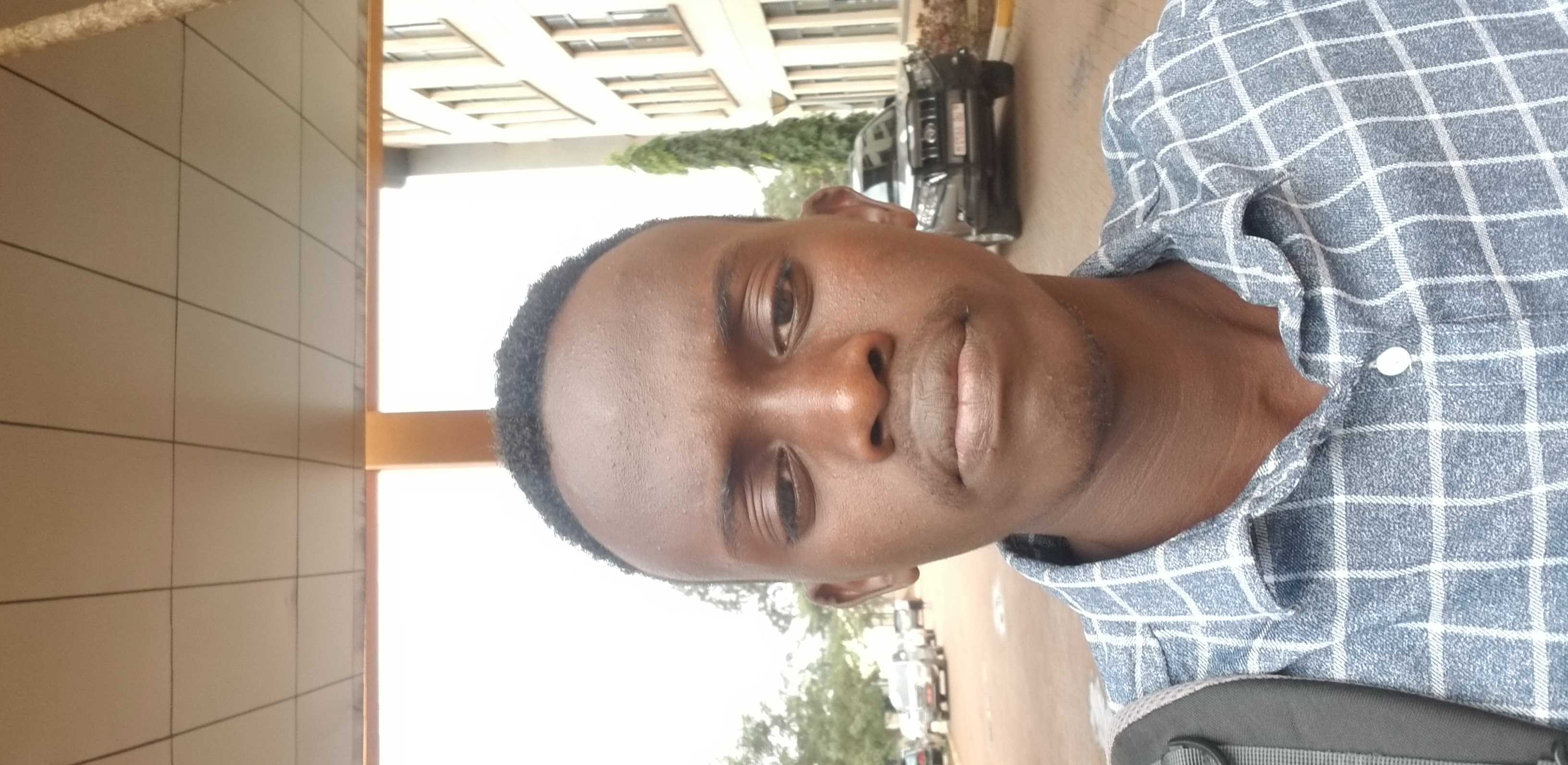 FELLOW.jpg
