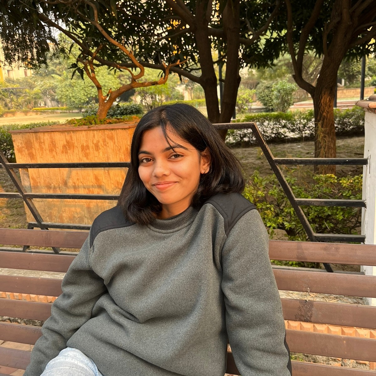 FELLOW.jpg