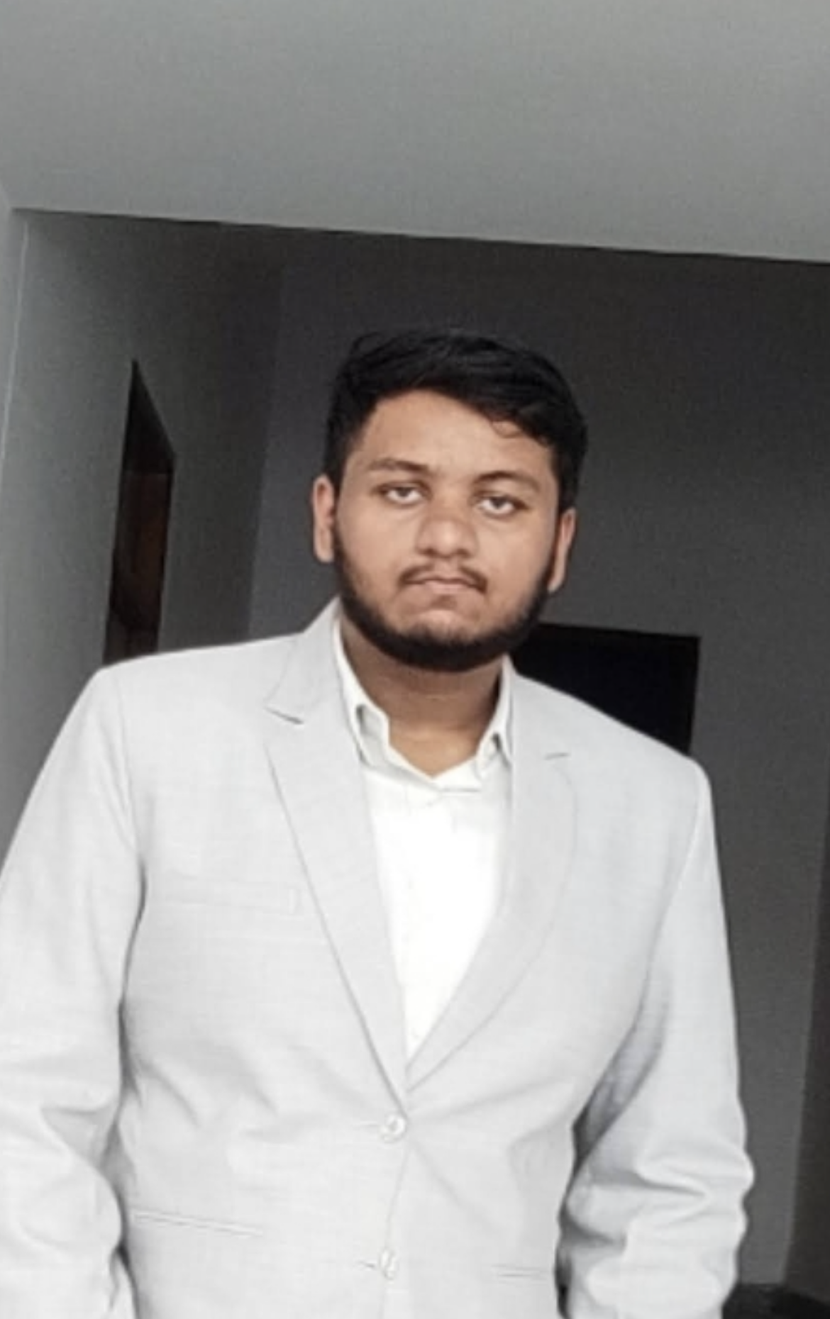 FELLOW.jpg