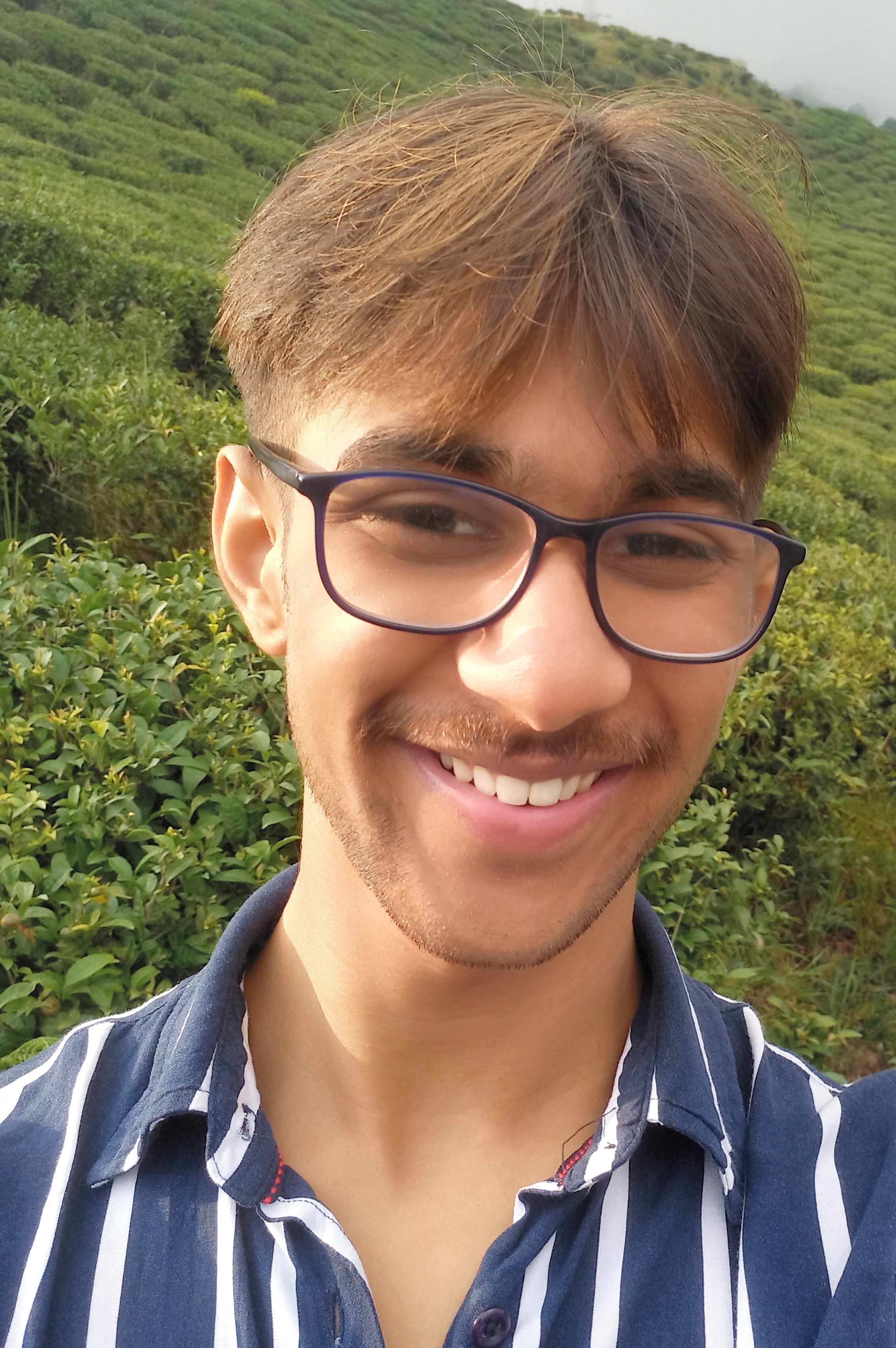 FELLOW.jpg