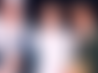 Shah Rukh Khan, Anupam Kher and Jackie Shroff pose innocently in this rare throwback picture.