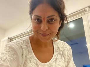 Shefali Shah is ‘stepping into new shoes’ for Alia Bhatt and Shah Rukh Khan’s production ‘Darlings’