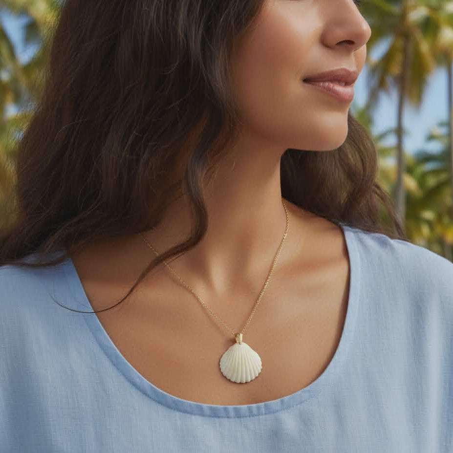 Thumbnail: Ivory Scallop Shell & PVD 18k Gold Pendant Necklace