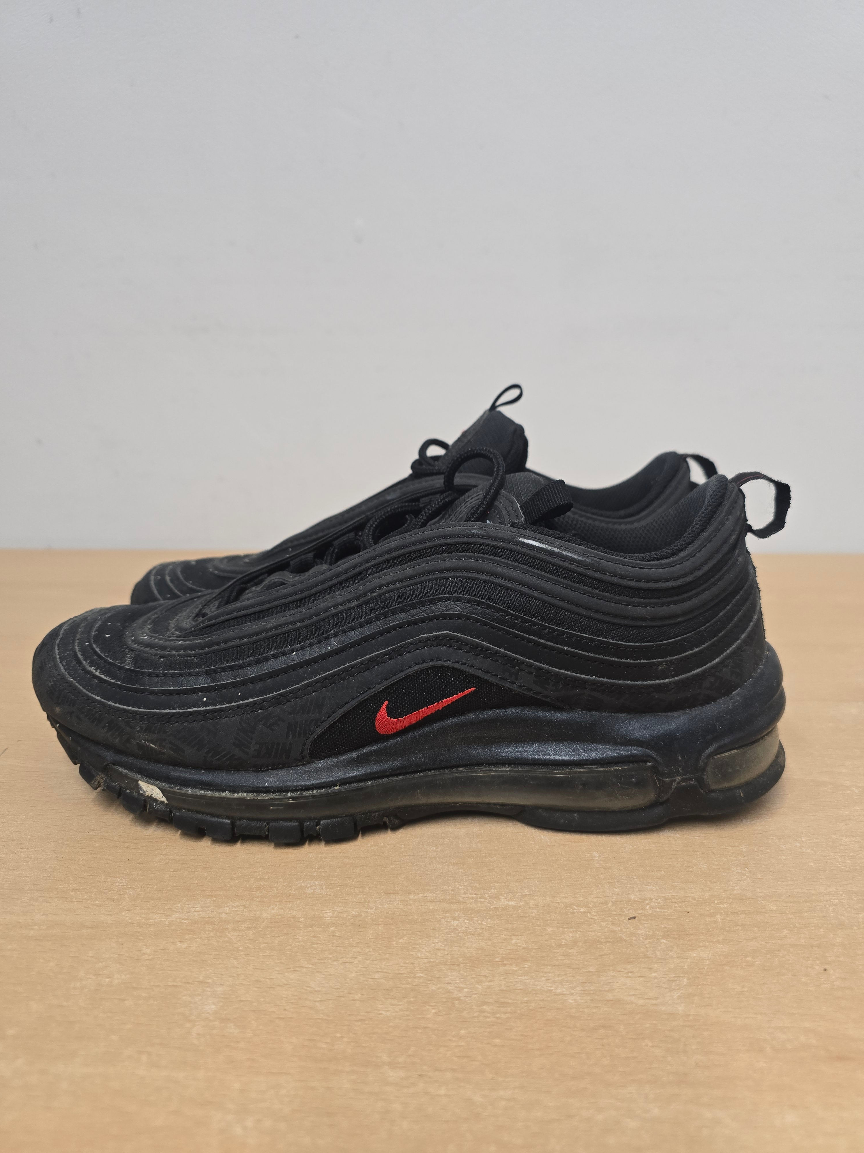 ∞ Nike Air Max 97 Trainers (Black/Red) Size 7 (S167)