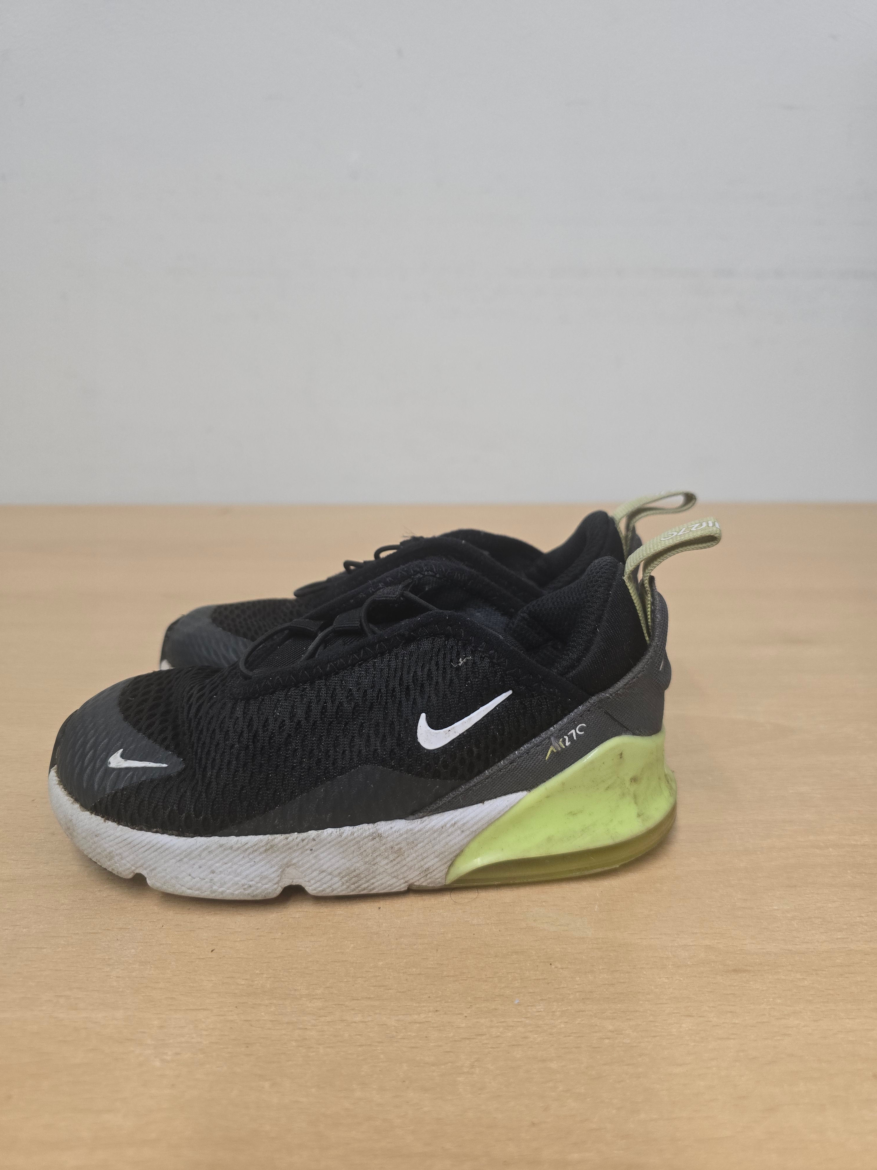 Nike Air Max 270 Kids Trainers (Black/Yellow) Size 9.5 (S182)