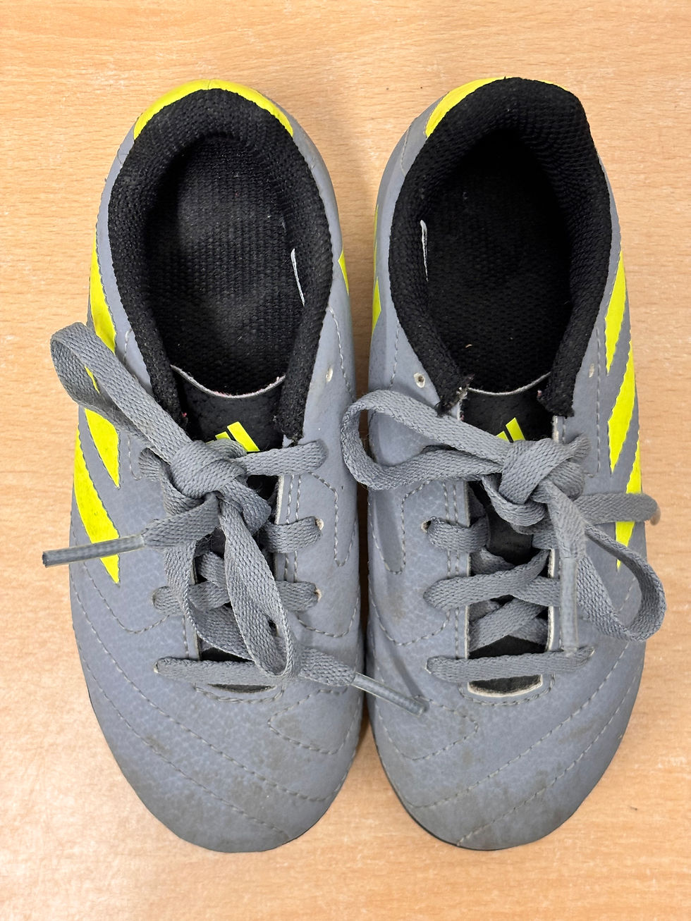 Thumbnail: Adidas Goletto VI FG Kids Football Boots (Grey/Yellow) Size 10 (S207)