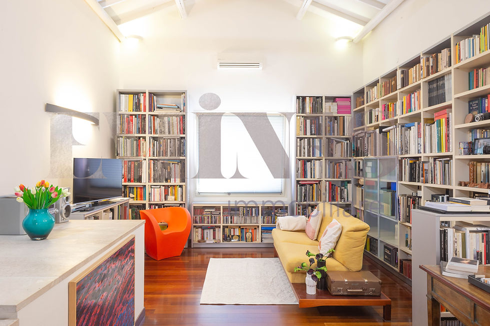 Casa indipendente con terrazza, Cagliari
