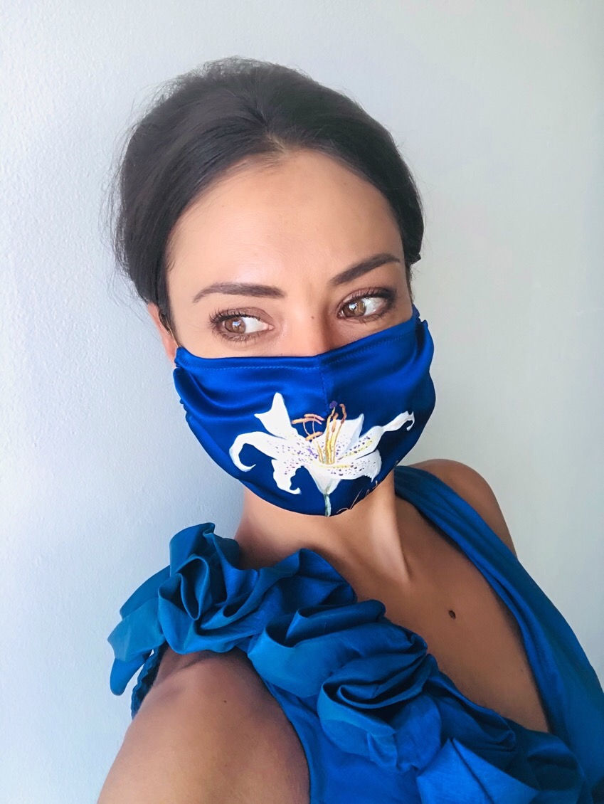Thumbnail: Silk mask