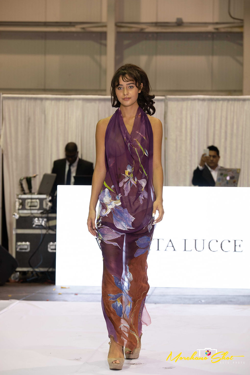 Miniatura: Hand-painted resort wear
