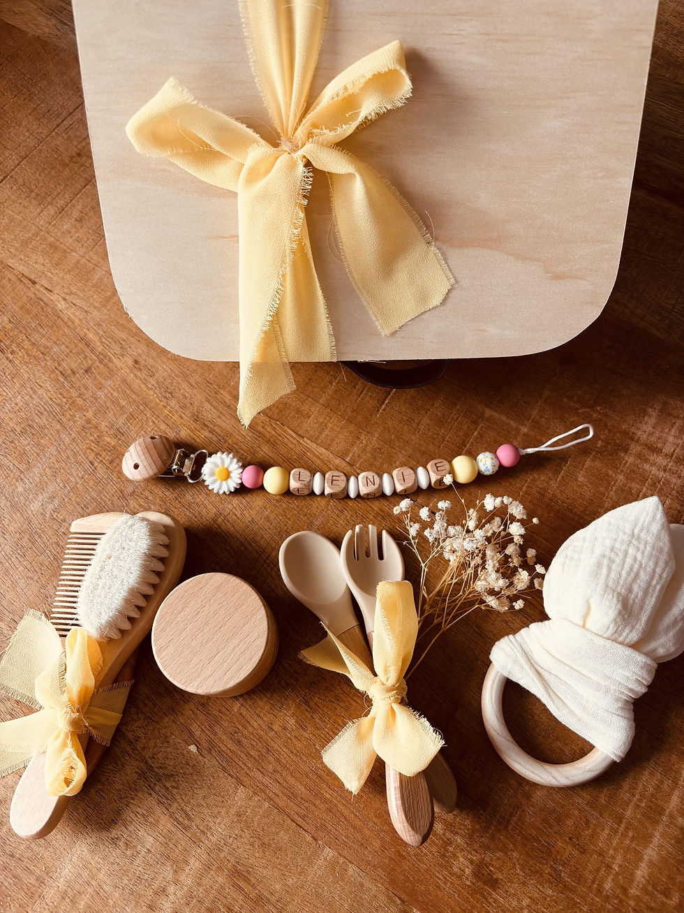 Miniature : Coffret de naissance personnalisé Lenie collection "Prestige"