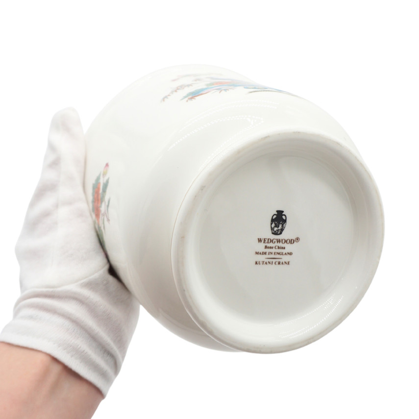 Wedgwood Bone China Kutani Crane Plant Pot
