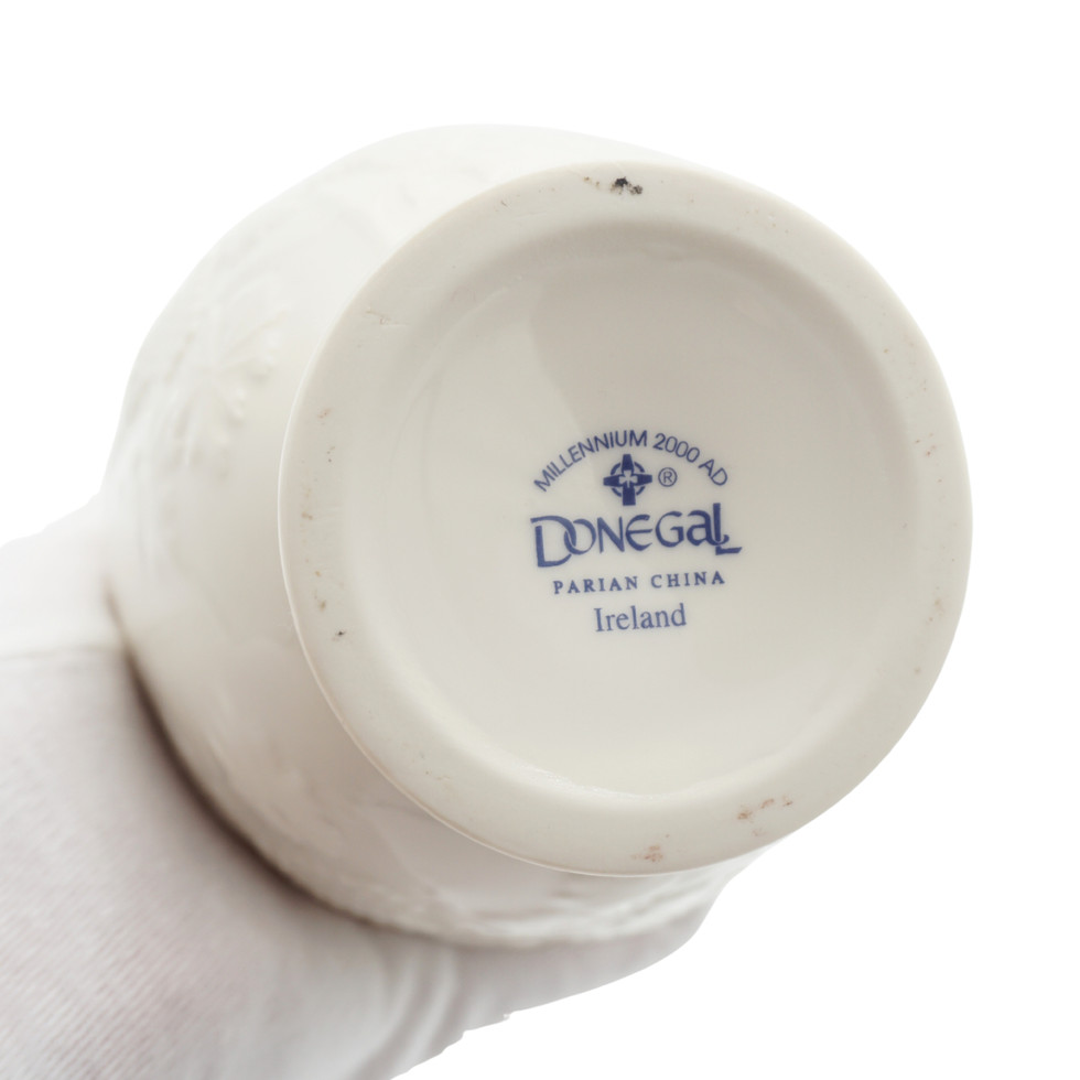 Donegal Irish Parian China Ruby Wedding Anniversary Vase