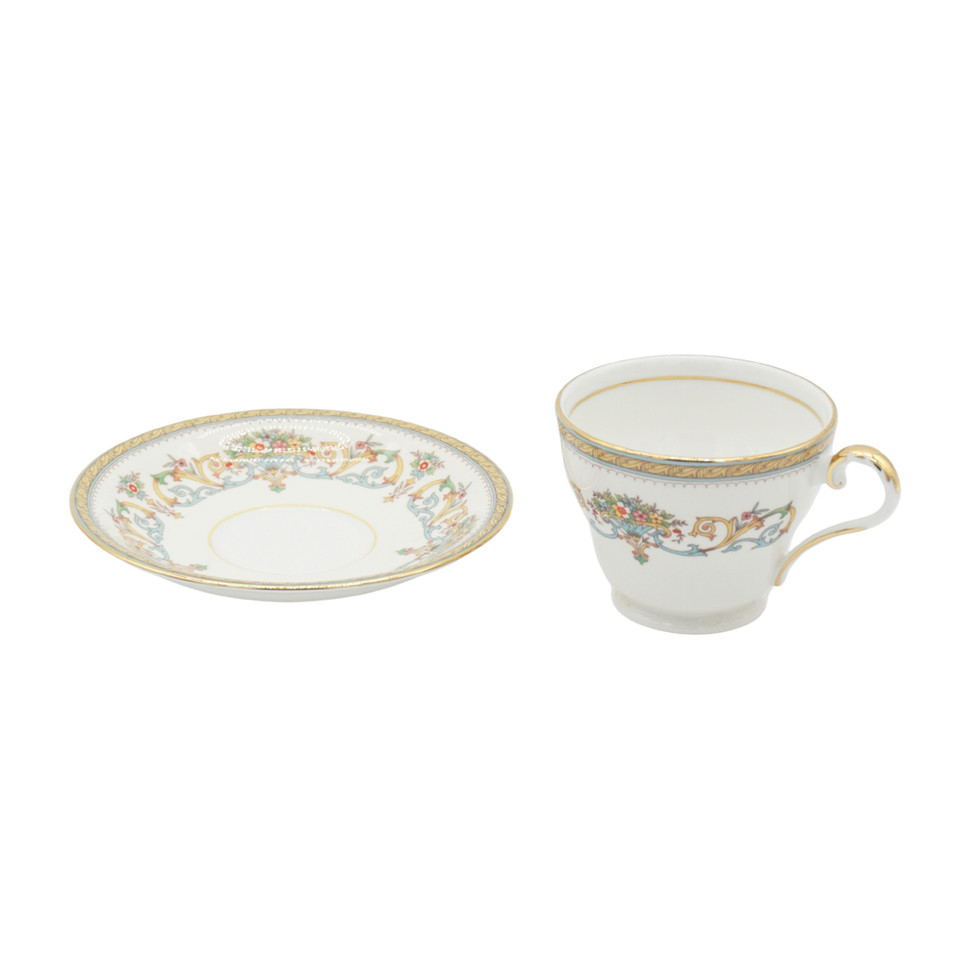 Aynsley Henley Bone China Teacup And Saucer Set