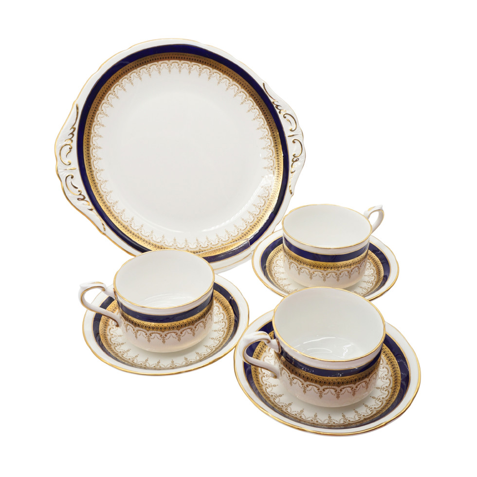Paragon Stirling Bone China Tea Set For Three