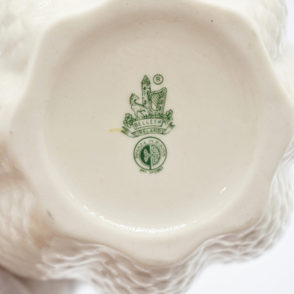 Vintage Irish Belleek Pineapple Pattern Pot Vase, 6th Mark