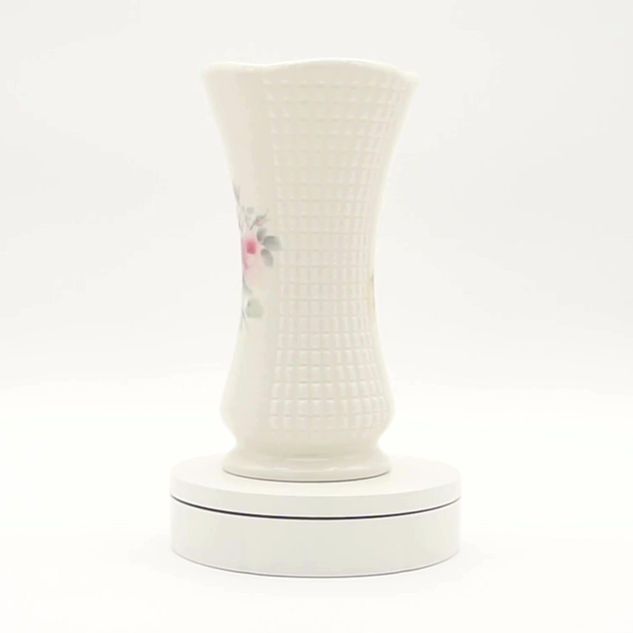 Donegal Parian China Irish Rose Vase