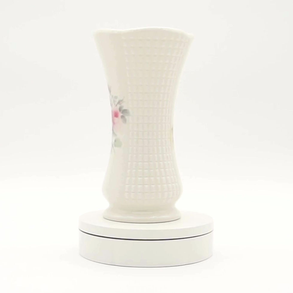 Donegal Parian China Irish Rose Vase