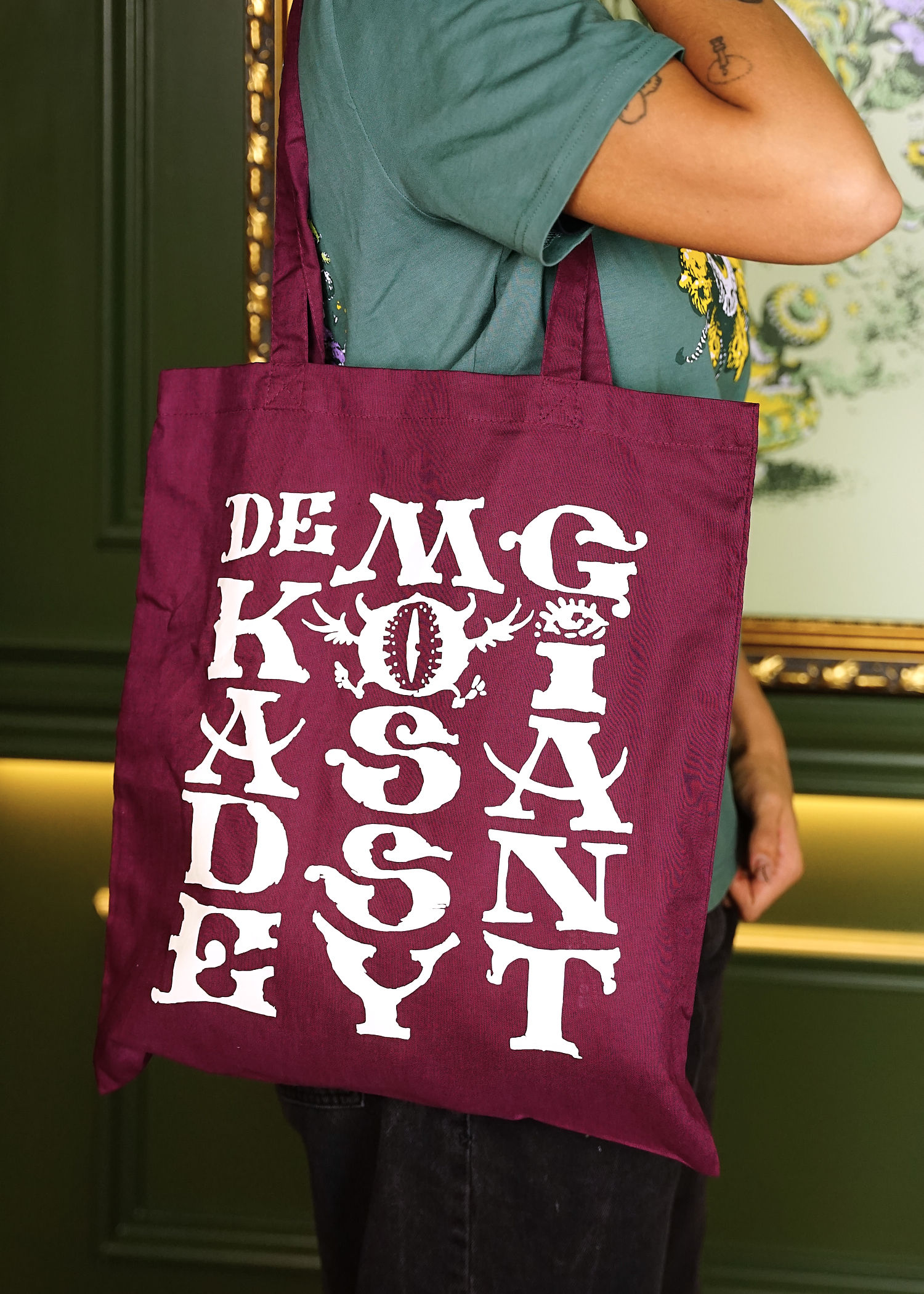 Mossy Giant x De Kade Totebag