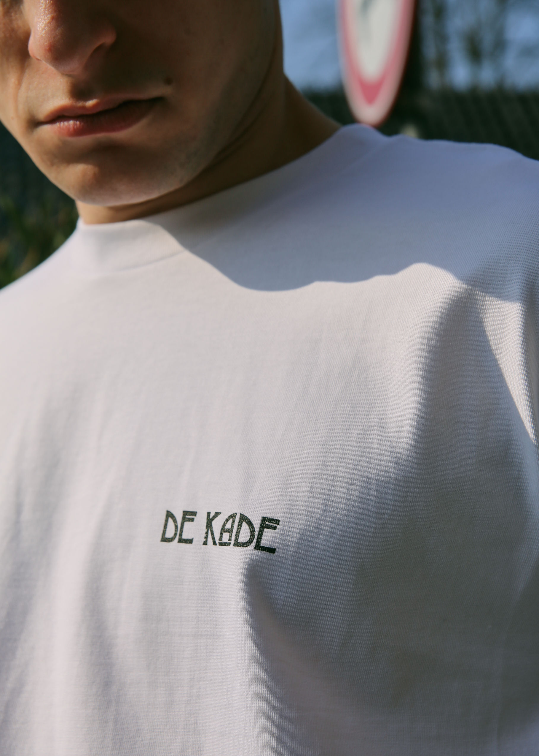 De Kade “Shoppa” White Tshirt 