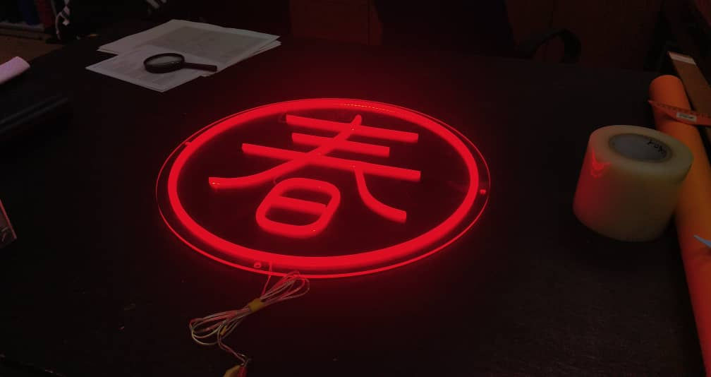 Neon LED with acrylic base