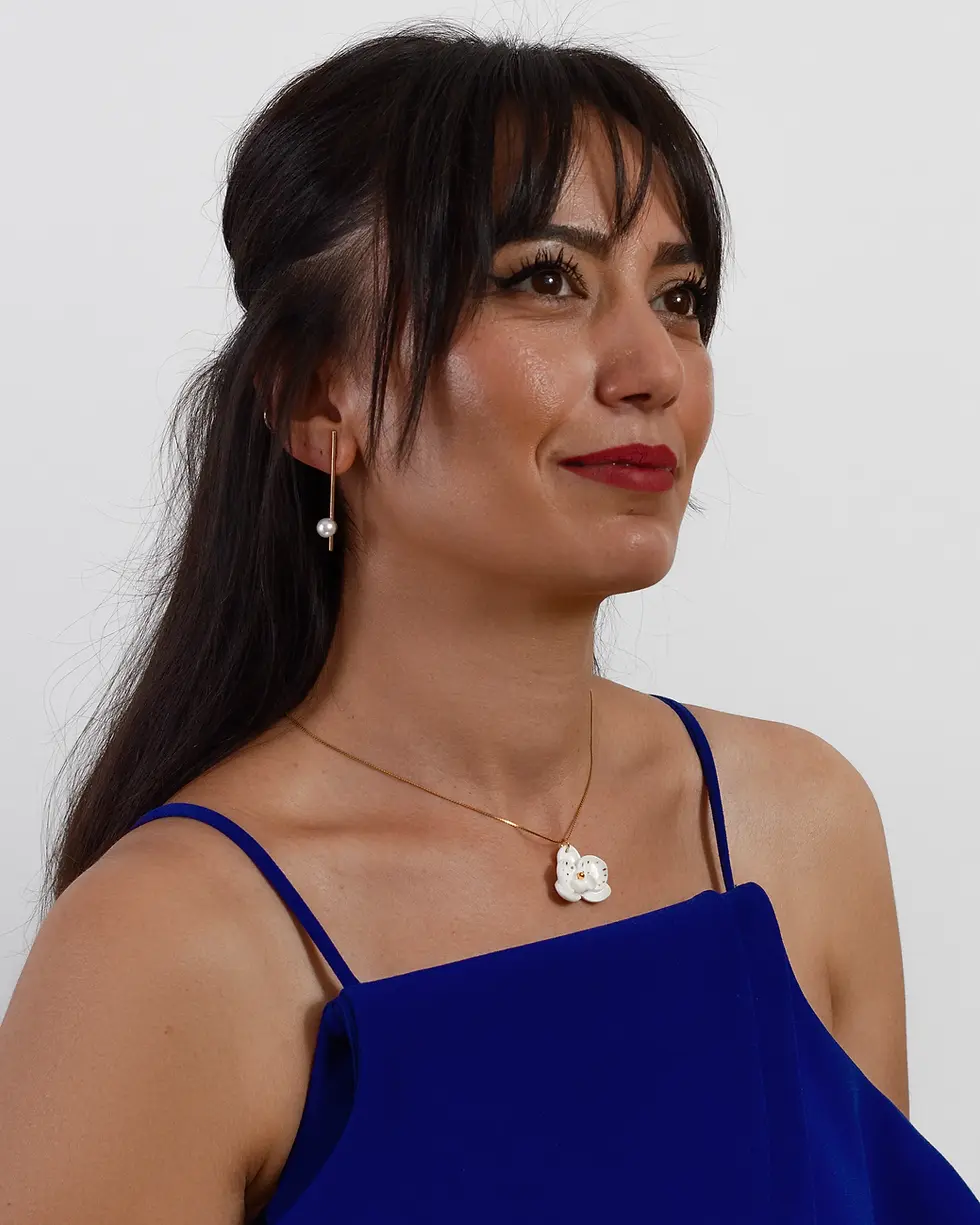 Küçük resim: Orchid Mini Kolye