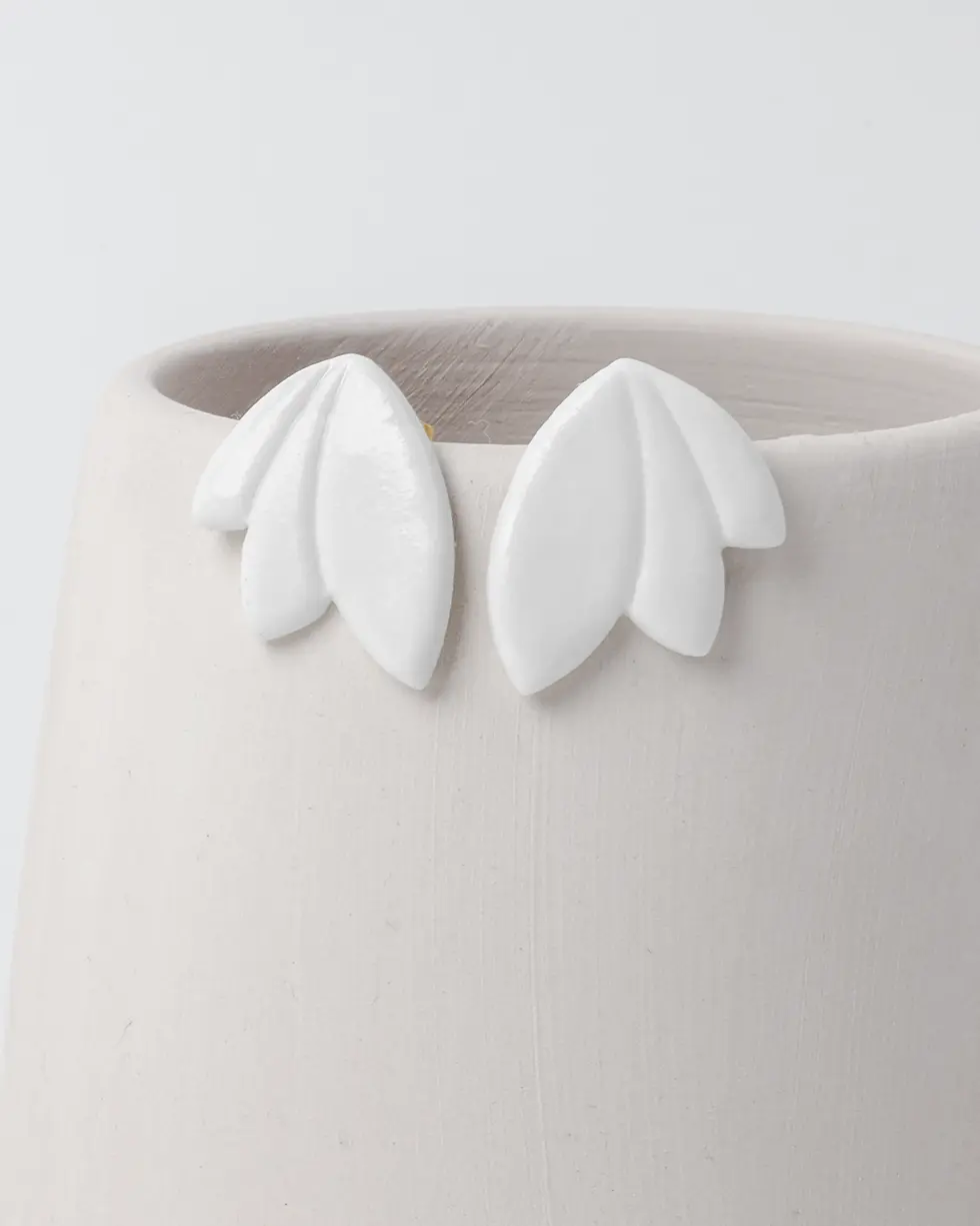 Küçük resim: Lilium Stud Küpe